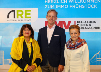Spätsommerliches Frühstück bei der Strandbar Herrmann