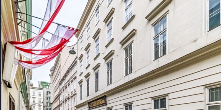 JP Immobilien funktioniert einen Teil des historischen Gebäudekomplexes der Mechitaristen-Kongregation im 7. Wiener Gemeindebezirk in ein Serviced-Apartment-Projekt um. Bild: JP Immobilien