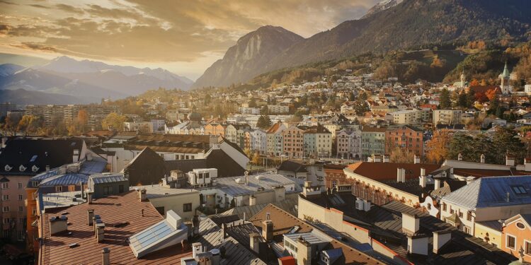 Innsbruck ist immer noch der teuerste Markt für Eigentumswohnungen. Bild: pixabay/Max Berliner
