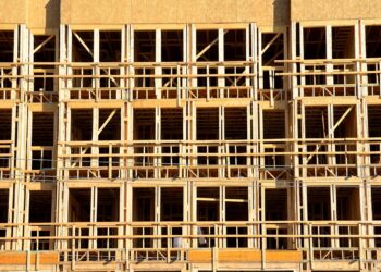 Schwacher Wohnbau lässt Bauwirtschaft erneut schrumpfen